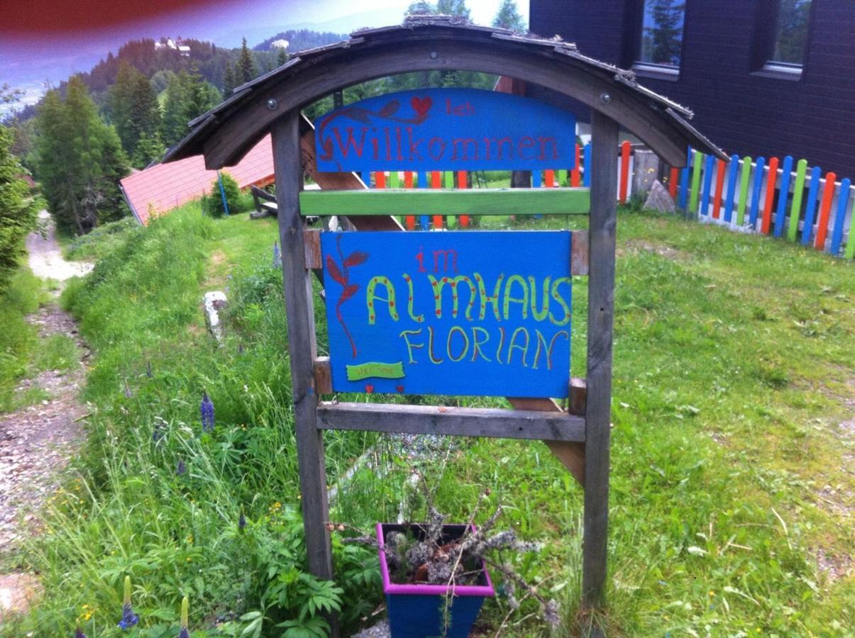 Almhaus Florian Apartment เทรฟเฟน ภายนอก รูปภาพ